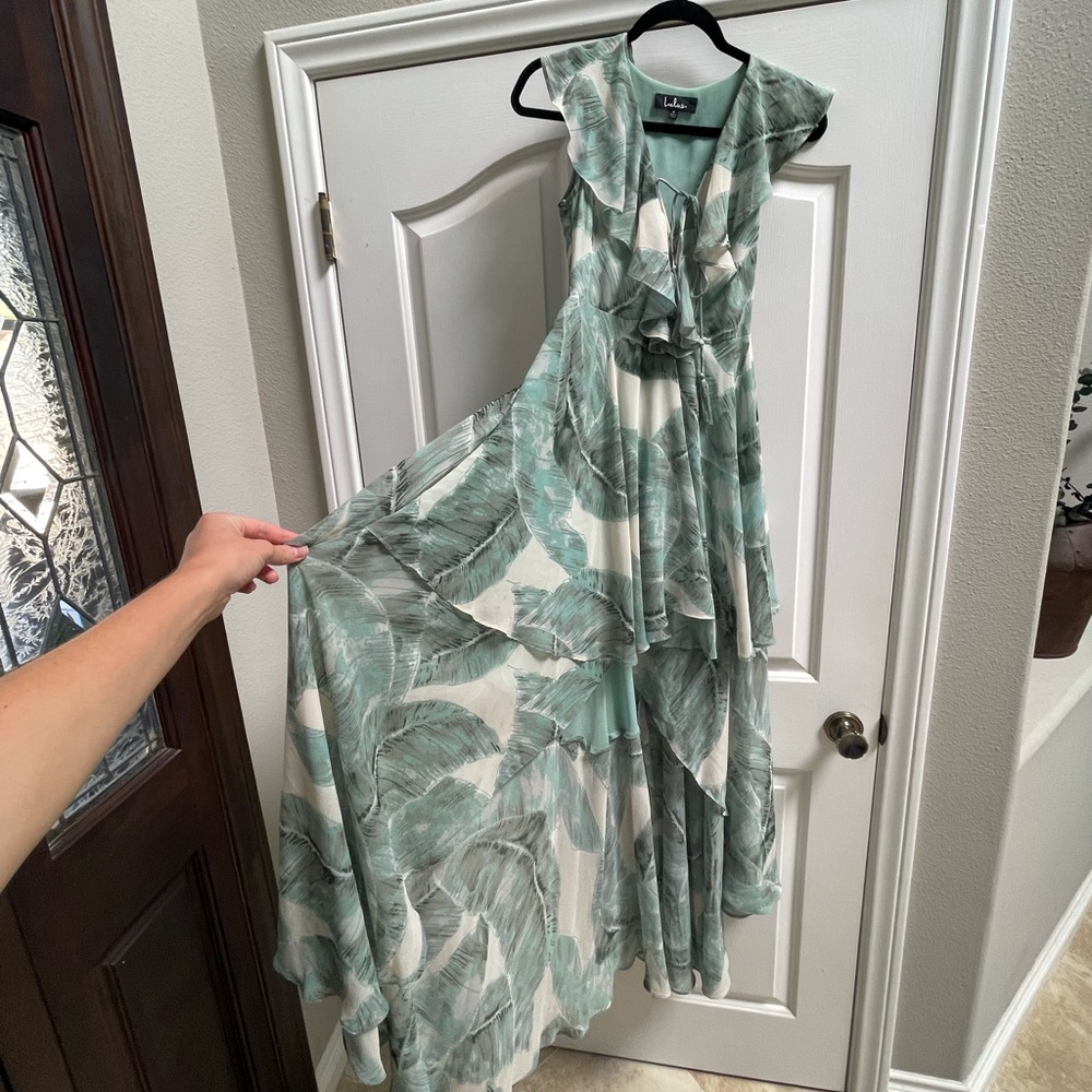 Only Worn Once. In Great Condition. - image 6